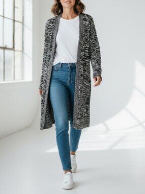 Evelyn Taylor Ribbed Long Sleeve Open Front Cardigan Sweater-Size 1X-Black/White